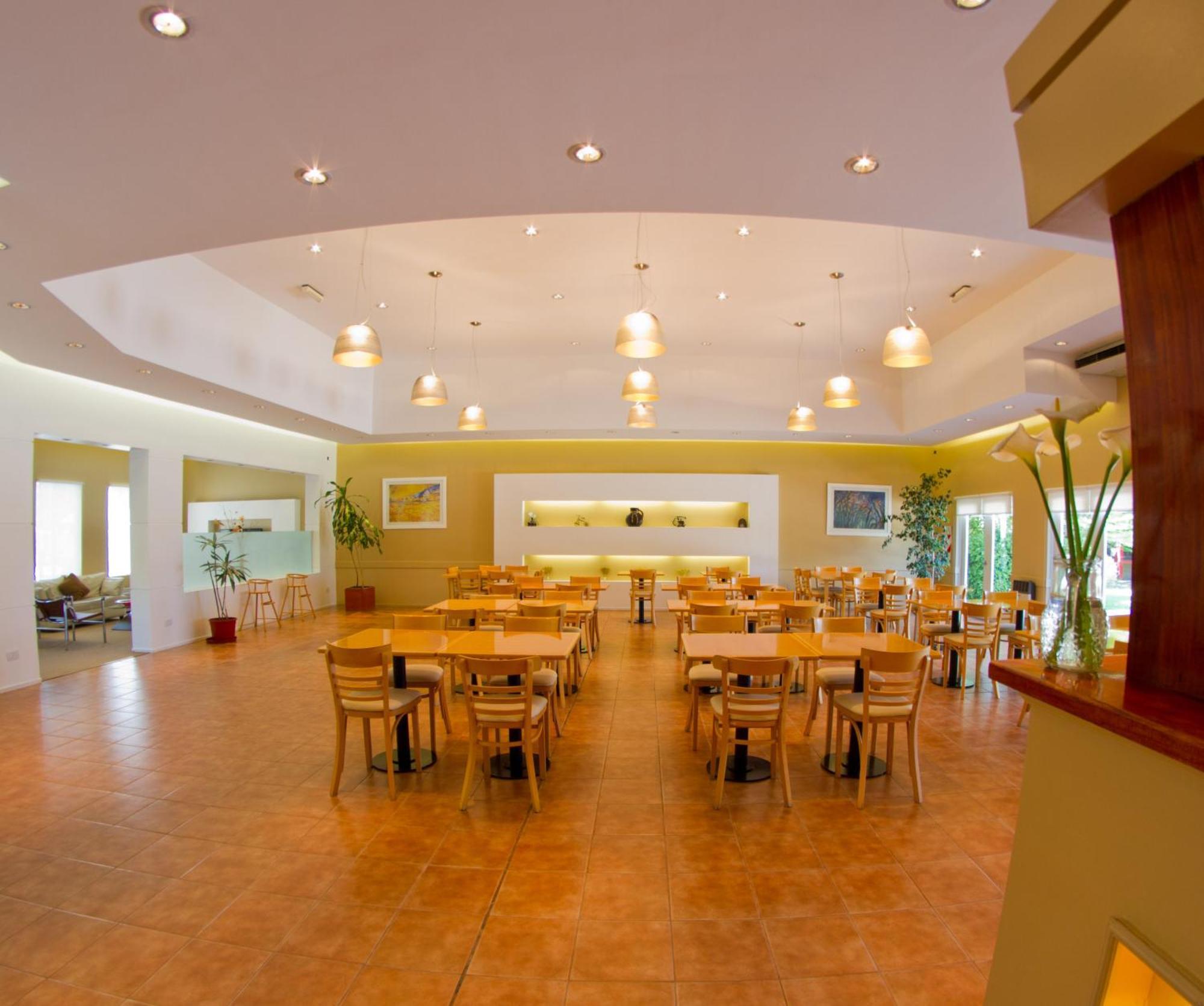 Family Inn Сан-Рафаэль Экстерьер фото