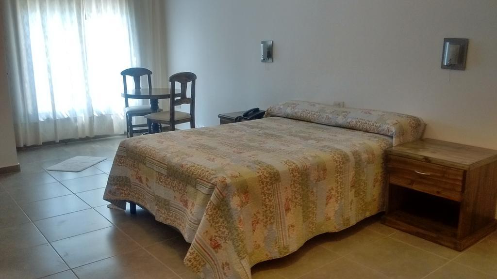 Family Inn Сан-Рафаэль Экстерьер фото