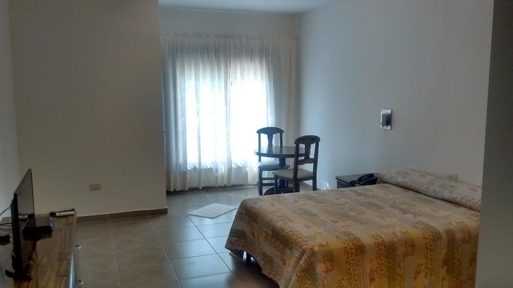 Family Inn Сан-Рафаэль Экстерьер фото